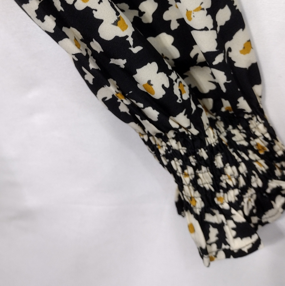 PrettyGarden Floral Smocked Babydoll Top Women's L Black White Cottagecore Y2K - Picture 4 of 10